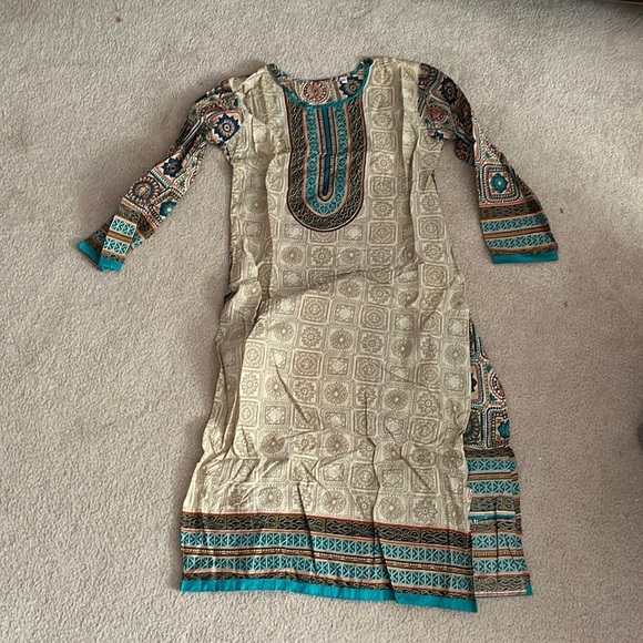 Printed Kurta - Picture 1 of 3
